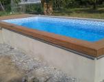 Dřevěný lem bazénu v provedení IPE
